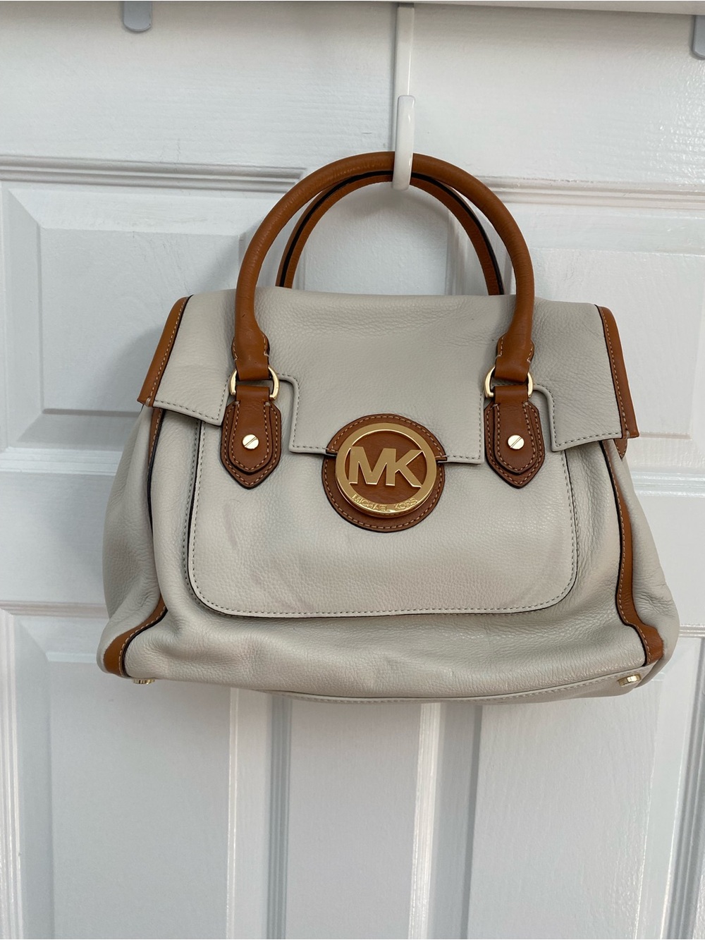 Michael Kors Cream & Tan Leather “Margo” Satchel w Attachable Shoulder Strap